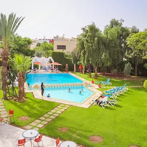 Ibis فندق